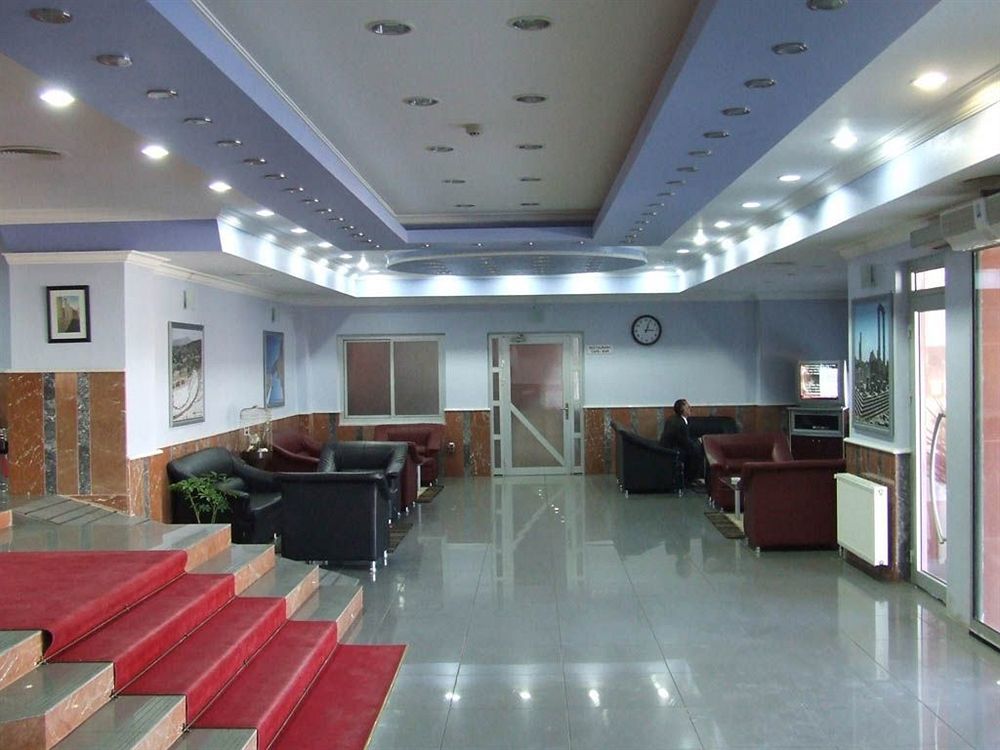 Hotel Metropolis Torbalı Exterior foto
